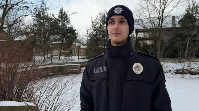 Курсант ХНУВС у Коломиї врятував чотирьох дітей, які провалилися під кригу